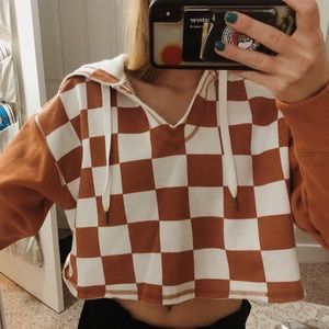 Cropped checkered sweatshirt